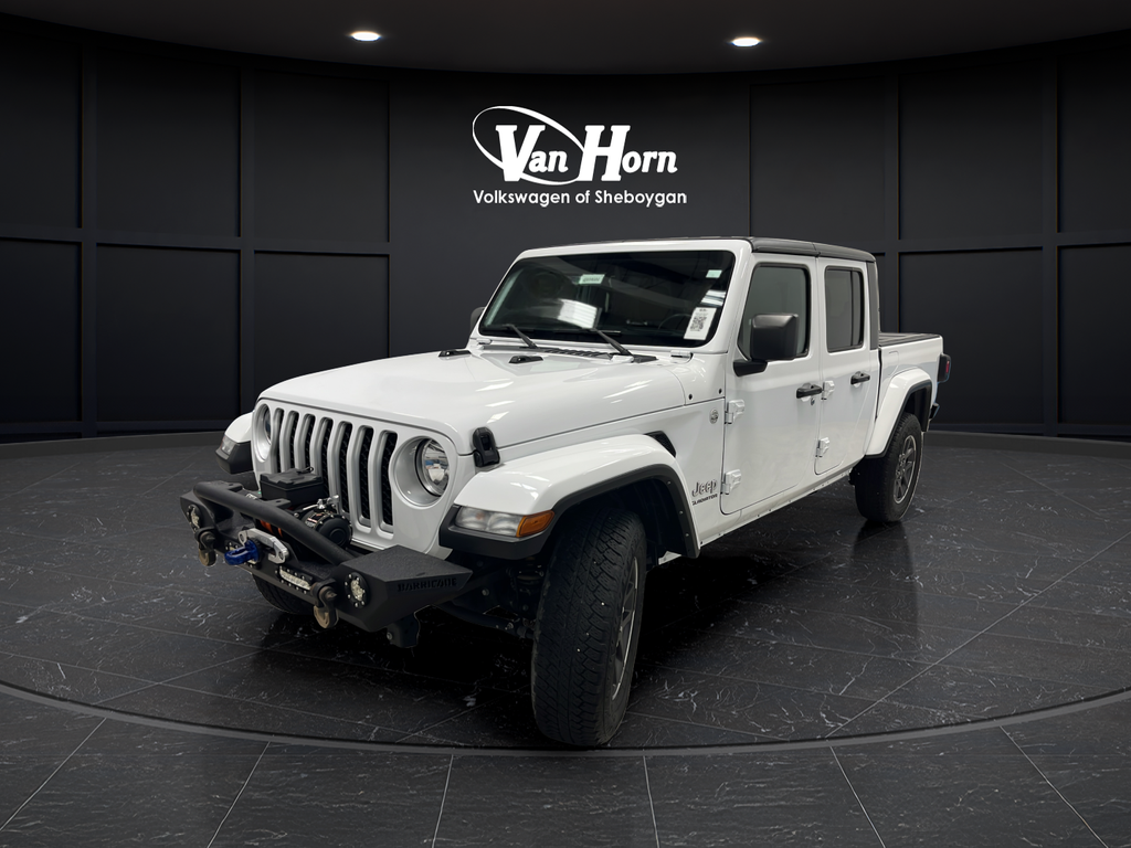 2022 Jeep Gladiator Overland