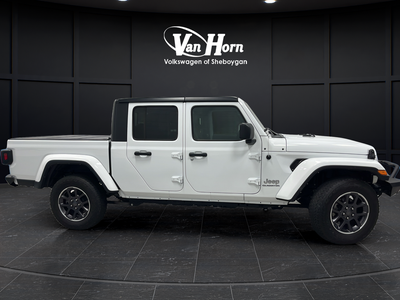 2022 Jeep Gladiator Overland