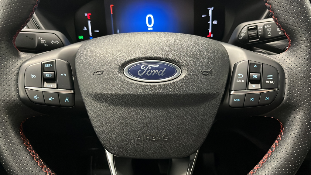 2025 Ford Escape ST-Line Select