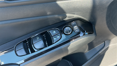 2024 Nissan Altima SR