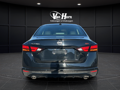 2024 Nissan Altima SR