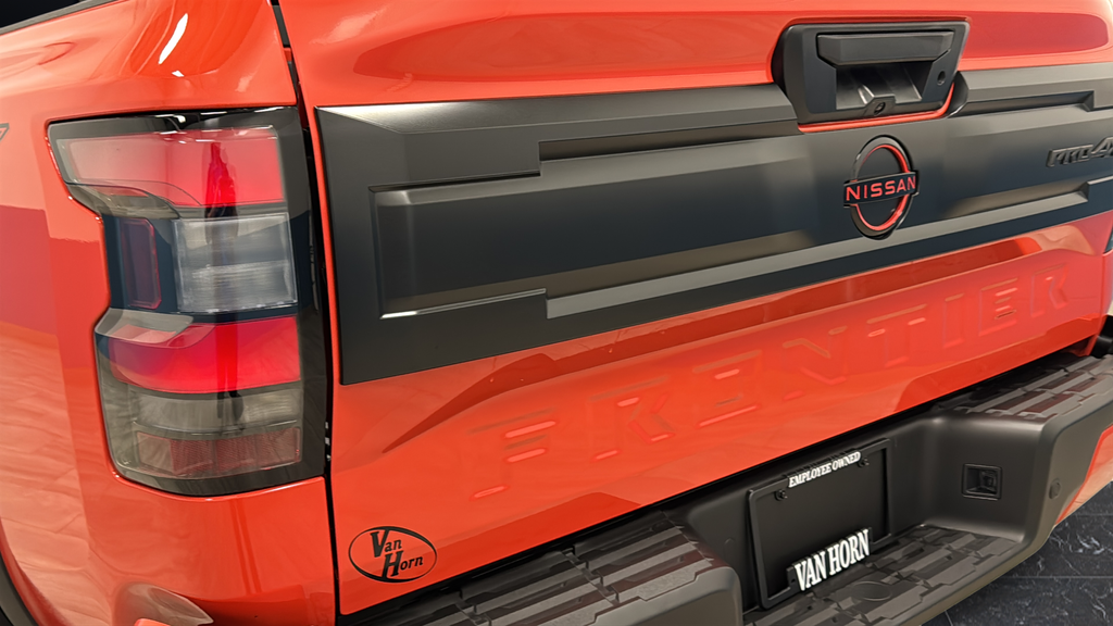 2025 Nissan Frontier PRO-4X