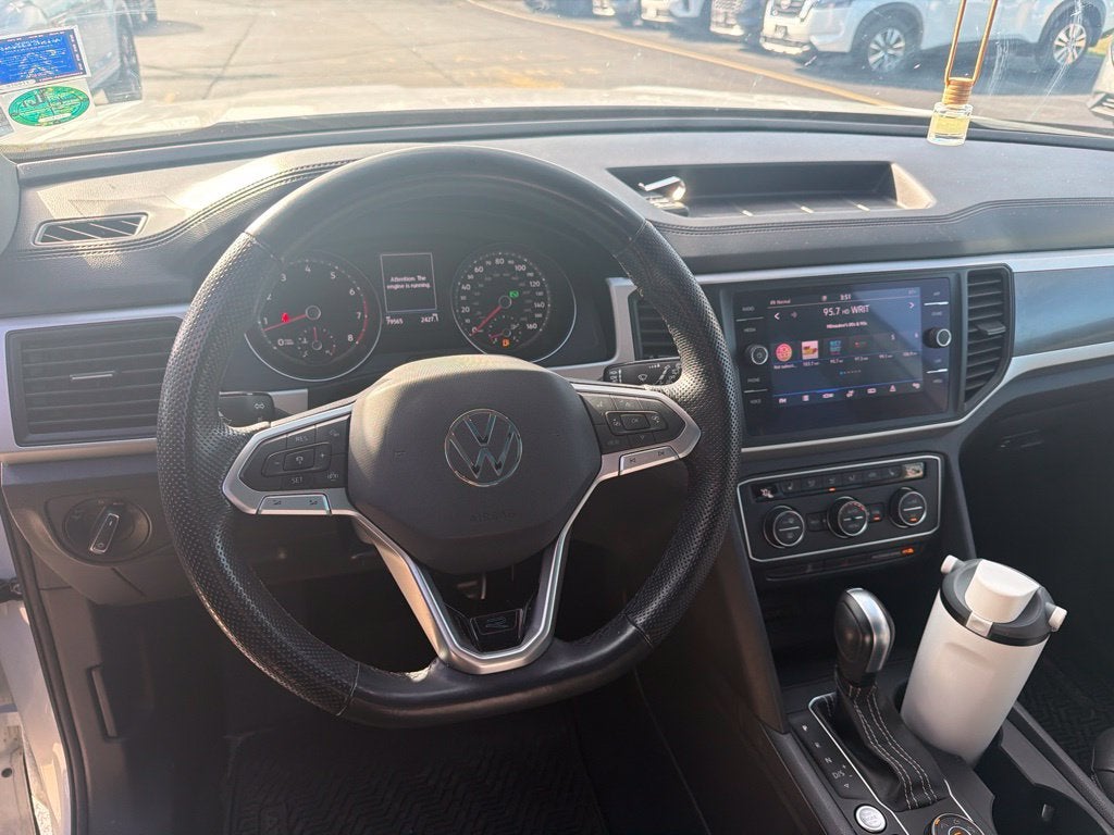 2021 Volkswagen Atlas 3.6L V6 SE w/Technology R-Line