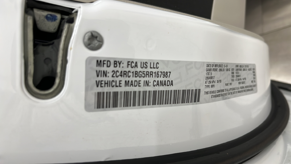 2024 Chrysler Pacifica Touring L