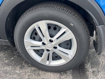 2025 Nissan Kicks Play S