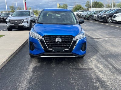2025 Nissan Kicks Play S