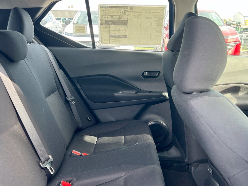 2025 Nissan Kicks Play S