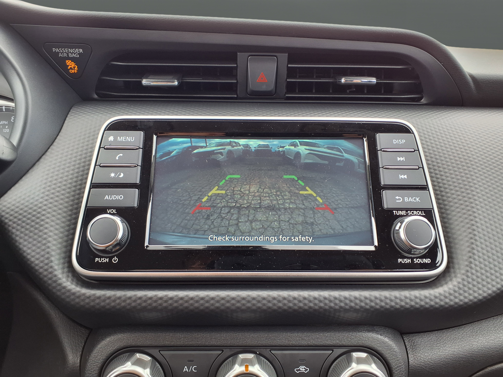 2025 Nissan Kicks Play S