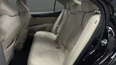 2023 Toyota Camry Hybrid XLE