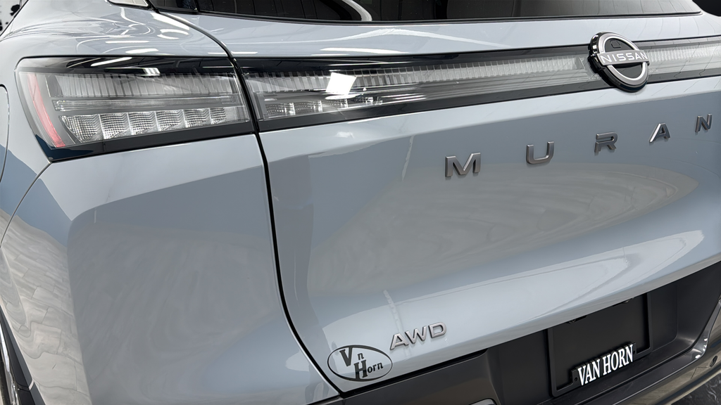 2025 Nissan Murano SL
