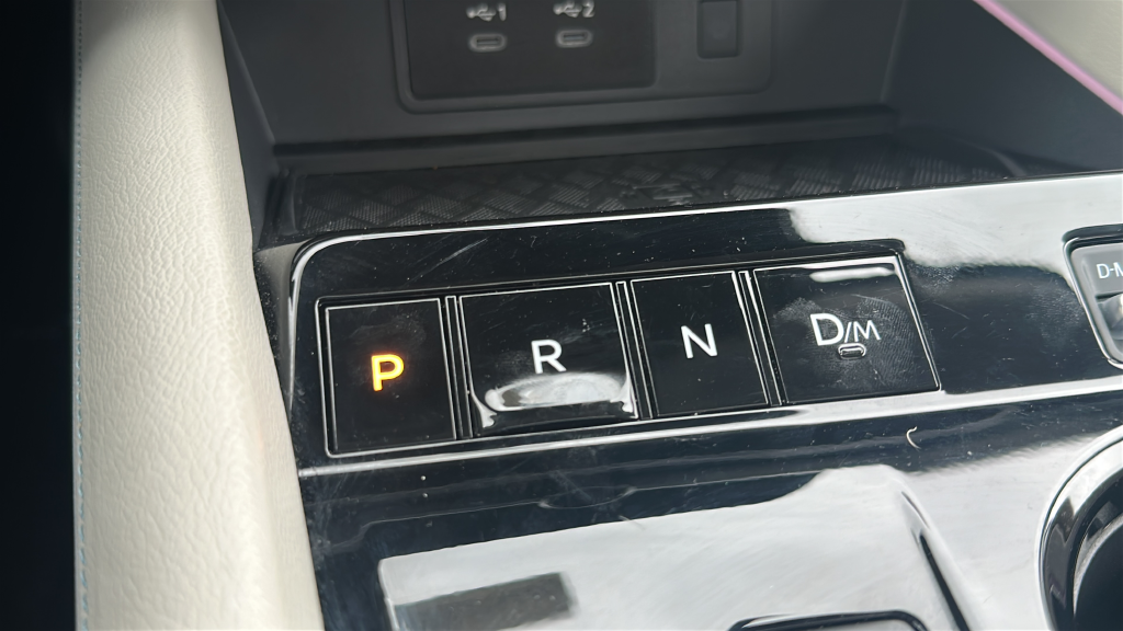 2025 Nissan Murano Platinum