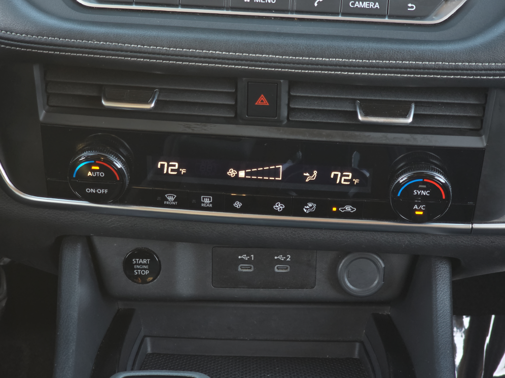 2025 Nissan Rogue SV