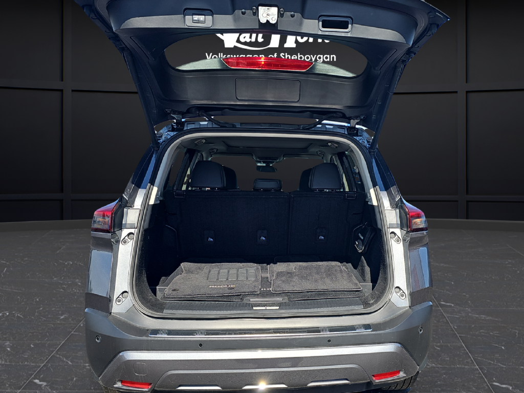 2022 Nissan Rogue SL