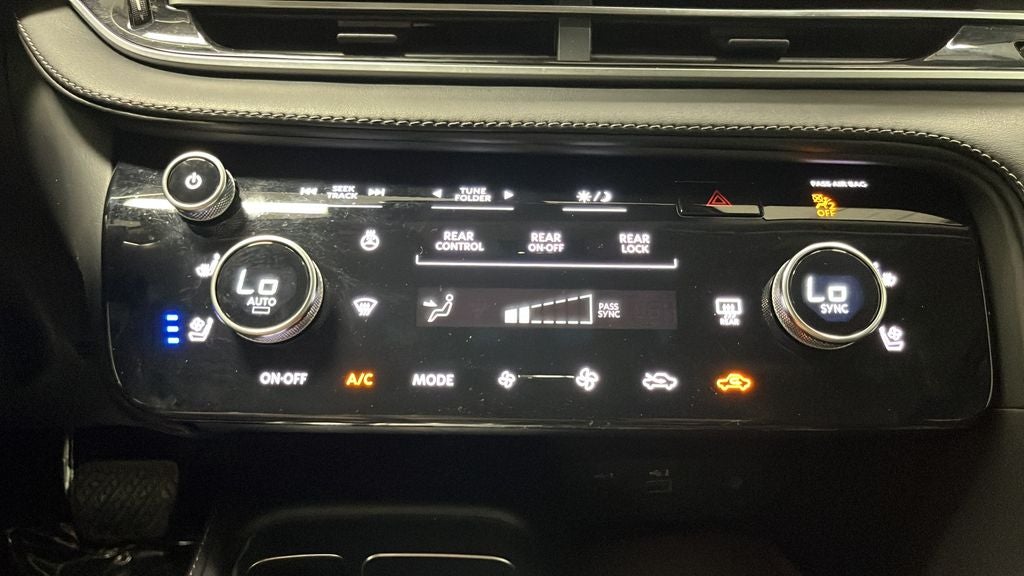 2024 INFINITI QX60 LUXE