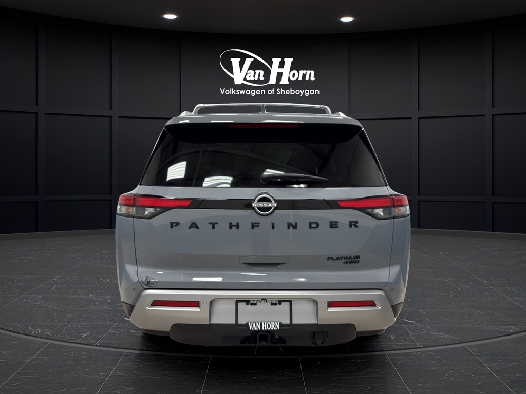 2025 Nissan Pathfinder Platinum