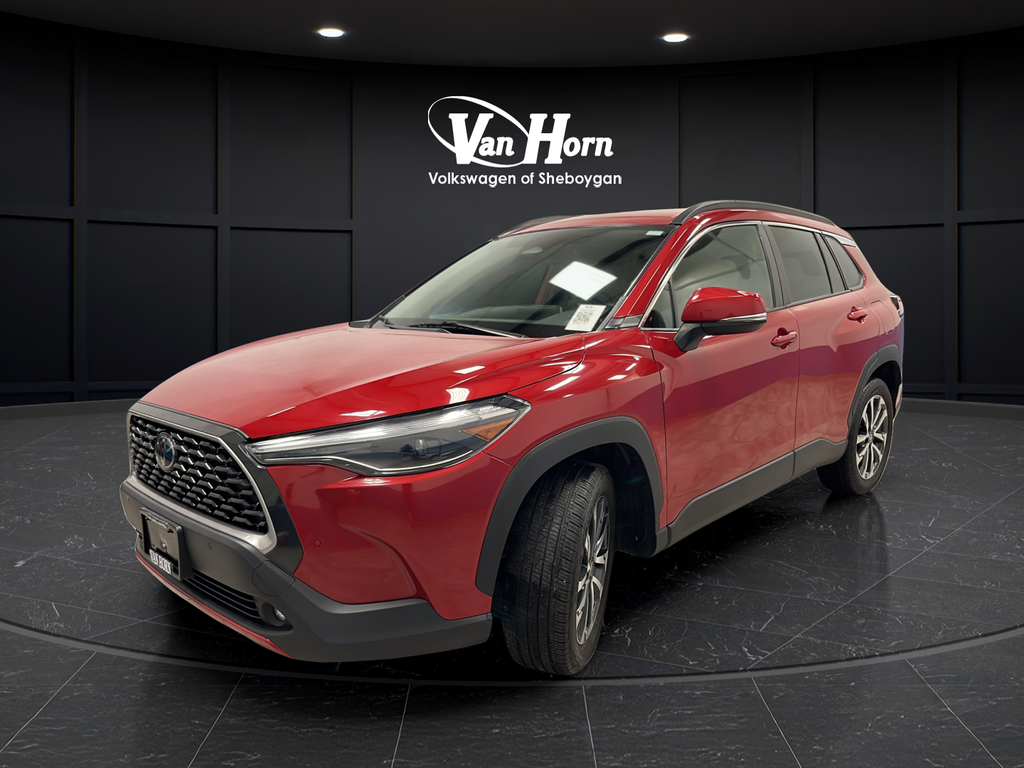 2023 Toyota Corolla Cross XLE