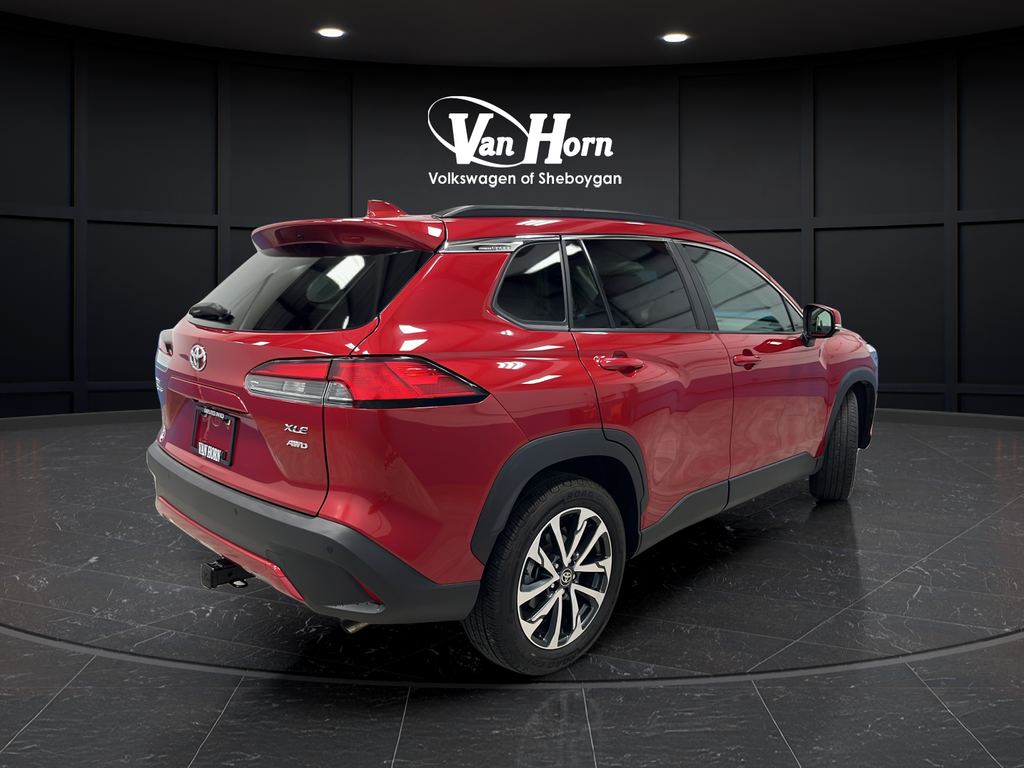 2023 Toyota Corolla Cross XLE