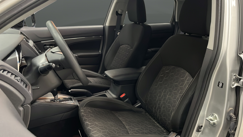 2024 Mitsubishi Outlander Sport 2.0 ES