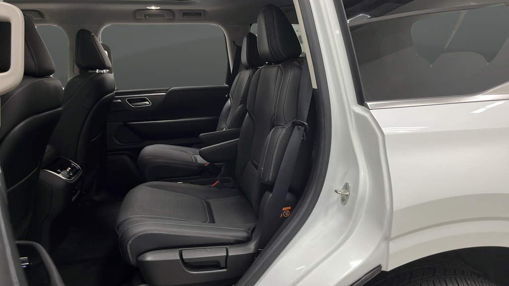 2025 INFINITI QX80 PURE