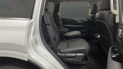 2025 INFINITI QX80 PURE