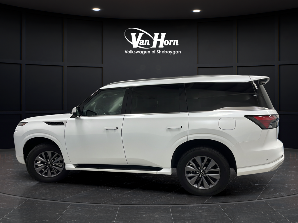 2025 INFINITI QX80 PURE