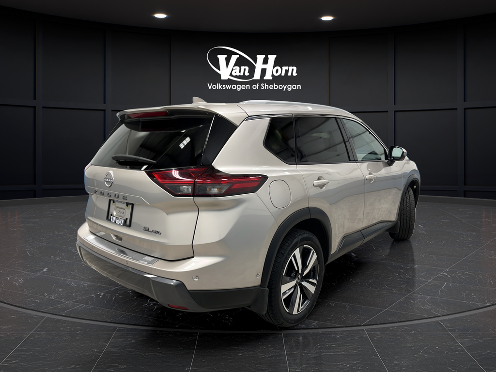 2025 Nissan Rogue SL