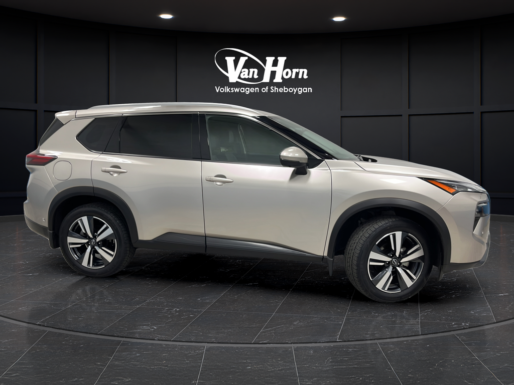2025 Nissan Rogue SL