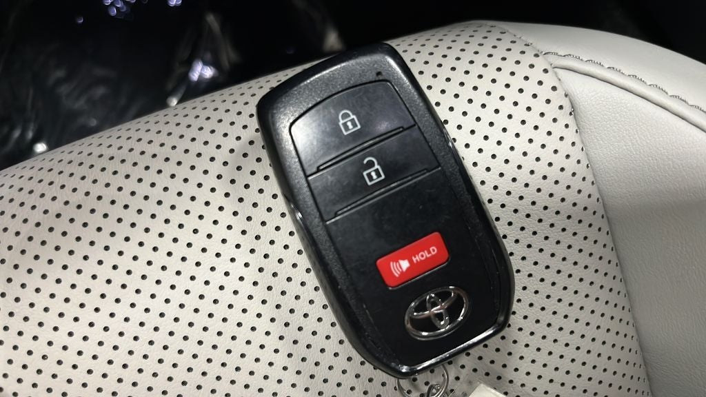 2024 Toyota Prius XLE