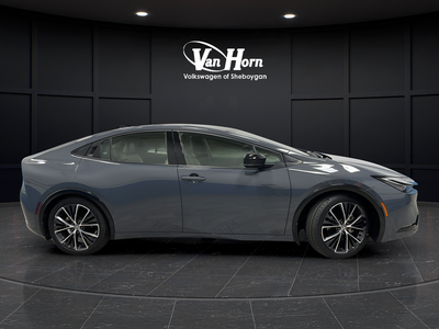 2024 Toyota Prius XLE