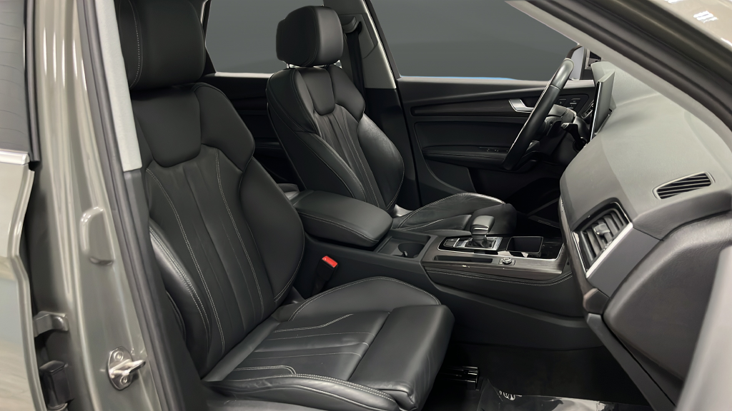 2024 Audi Q5 45 S line Premium quattro