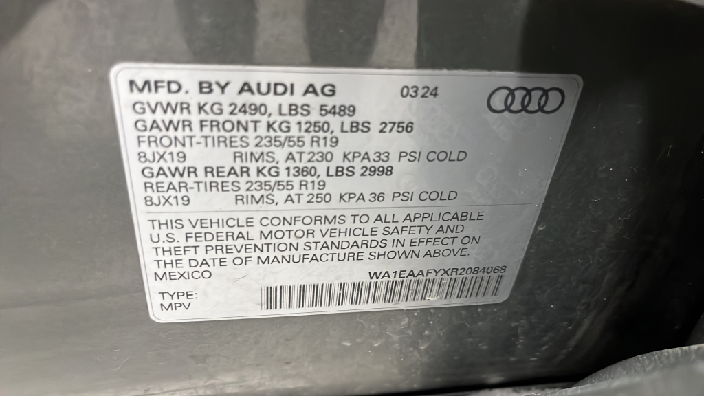 2024 Audi Q5 45 S line Premium quattro