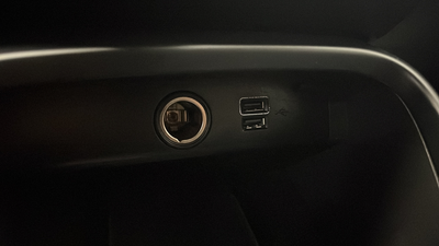 2022 Volvo XC40 Momentum