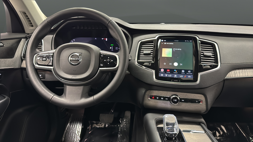 2024 Volvo XC90 Recharge Plug-In Hybrid Ultimate