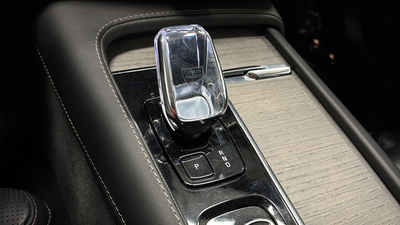 2024 Volvo XC90 Recharge Plug-In Hybrid Ultimate