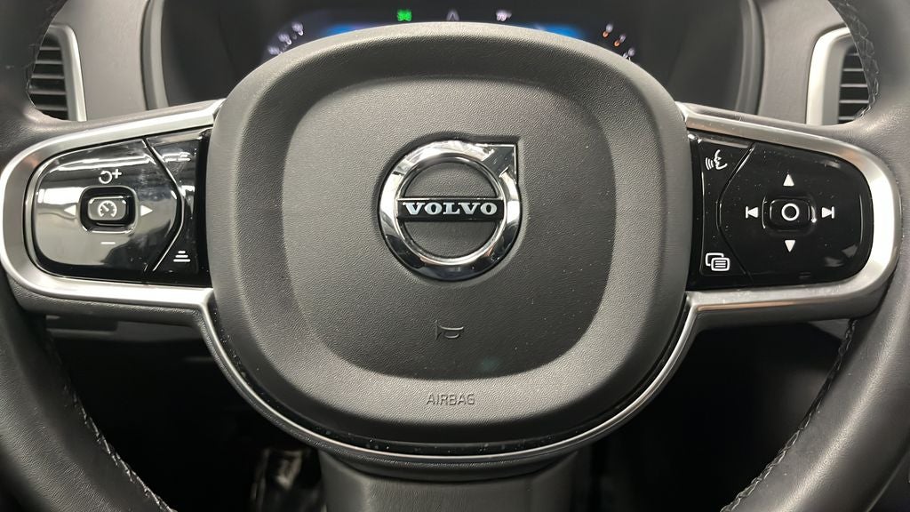 2023 Volvo XC90 B5 Core
