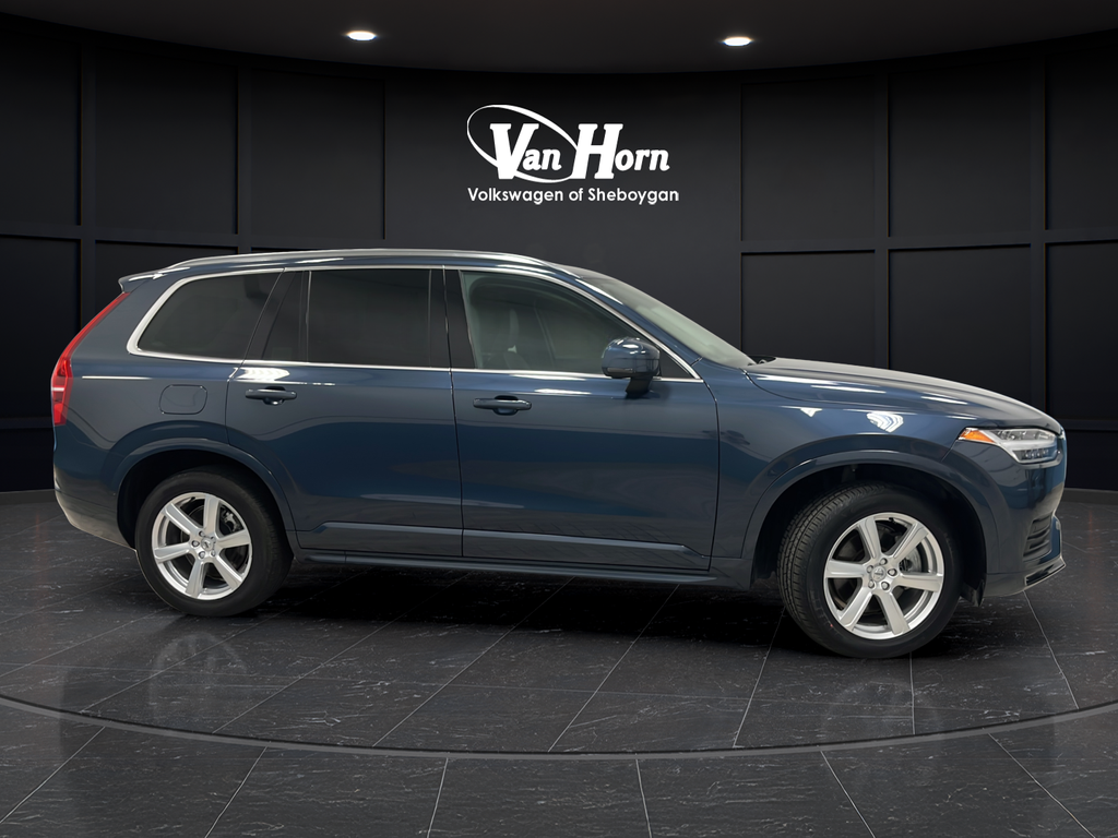 2023 Volvo XC90 B5 Core