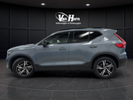 2023 Volvo XC40 B5 Plus Dark Theme