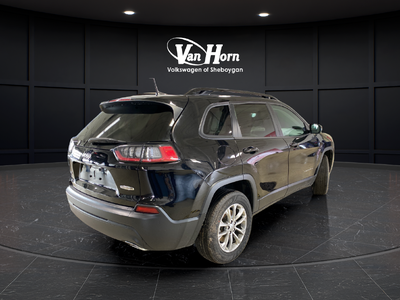 2022 Jeep Cherokee Latitude Lux