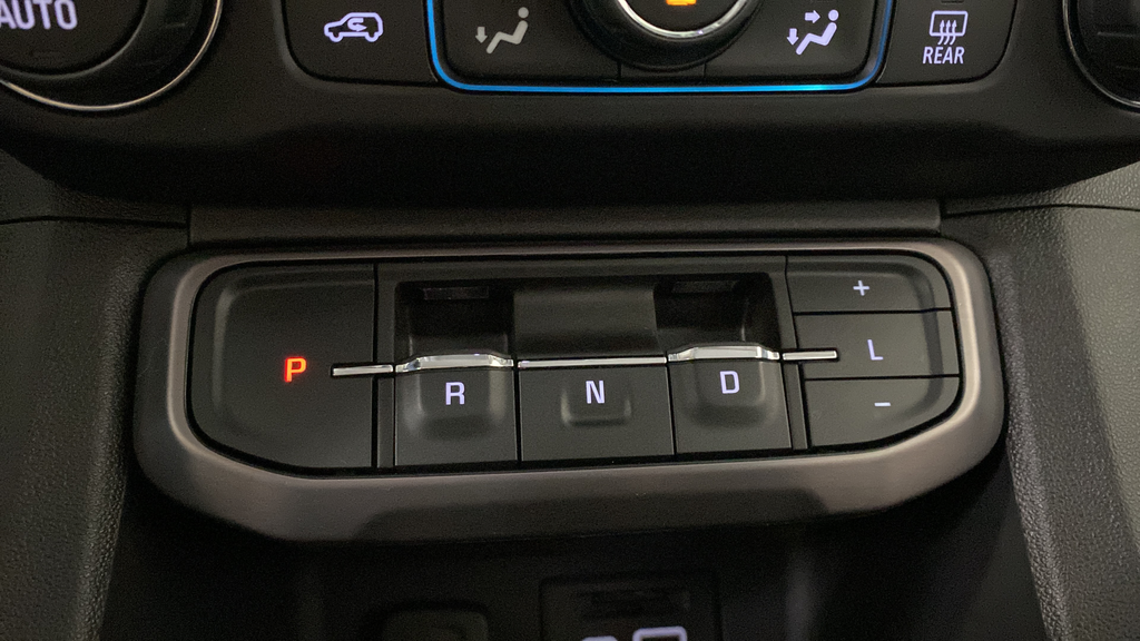 2020 GMC Acadia AT4