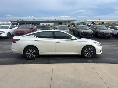 2020 Nissan Altima 2.5 SV