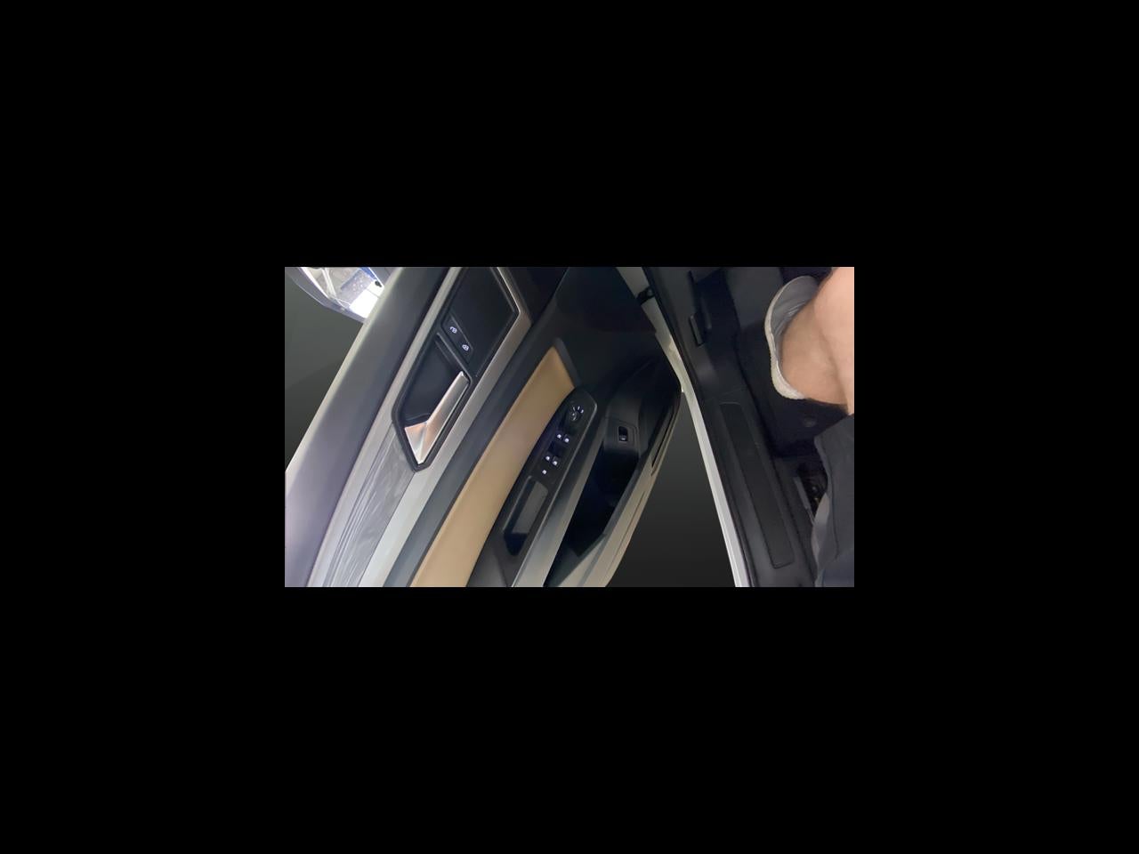 2020 Volkswagen Atlas Cross Sport 3.6L V6 SE w/Technology 4Motion