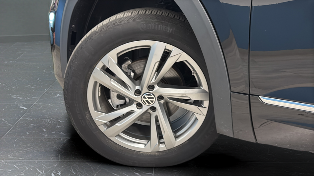 2024 Volkswagen Atlas Cross Sport 2.0T SEL R-Line