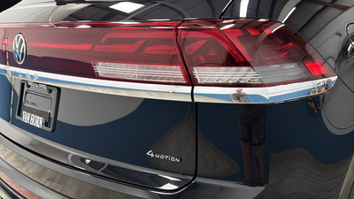 2024 Volkswagen Atlas Cross Sport 2.0T SEL R-Line