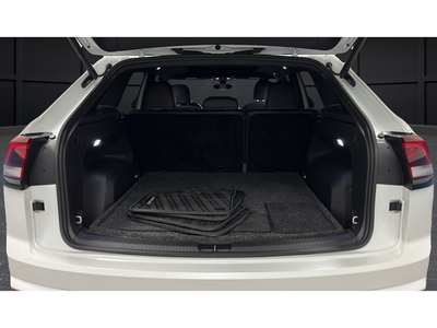 2025 Volkswagen Atlas Cross Sport 2.0T SEL R-Line Black