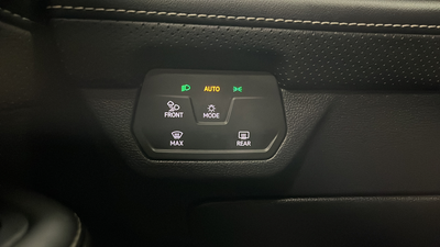 2025 Volkswagen Atlas Cross Sport 2.0T SEL R-Line Black