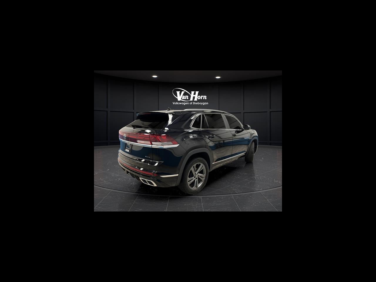 2024 Volkswagen Atlas Cross Sport 2.0T SEL R-Line