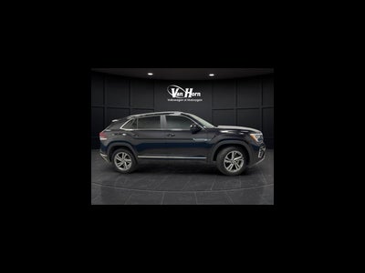 2024 Volkswagen Atlas Cross Sport 2.0T SEL R-Line