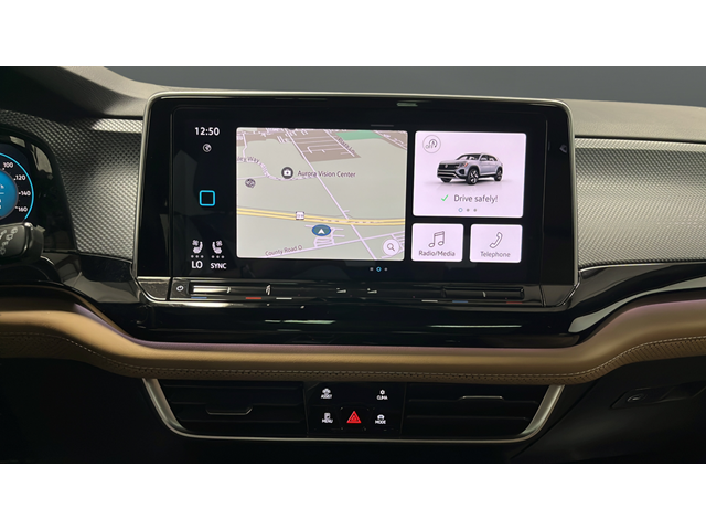 2024 Volkswagen Atlas Cross Sport 2.0T SEL R-Line