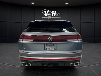 2024 Volkswagen Atlas Cross Sport 2.0T SEL R-Line