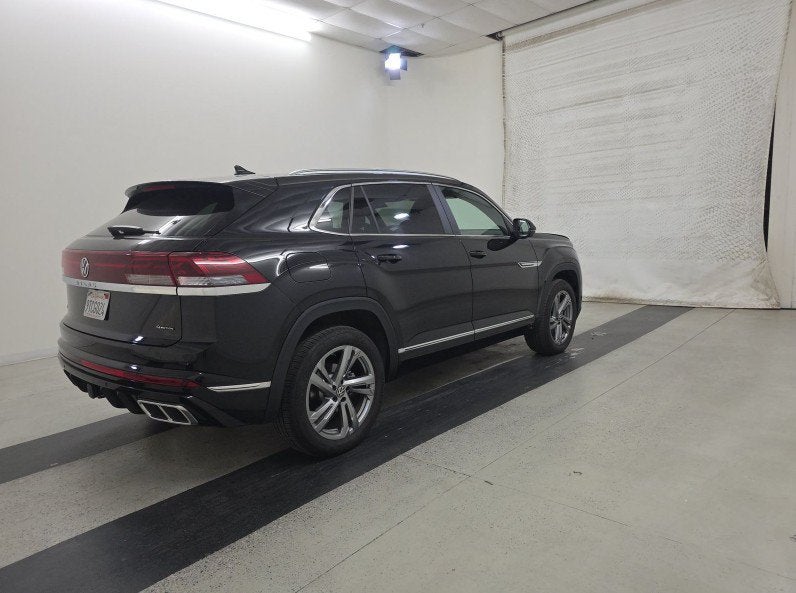 2024 Volkswagen Atlas Cross Sport 2.0T SEL R-Line